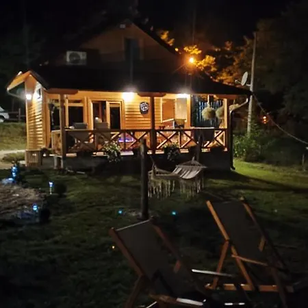 Cabană Brvnare Ljubojevic *